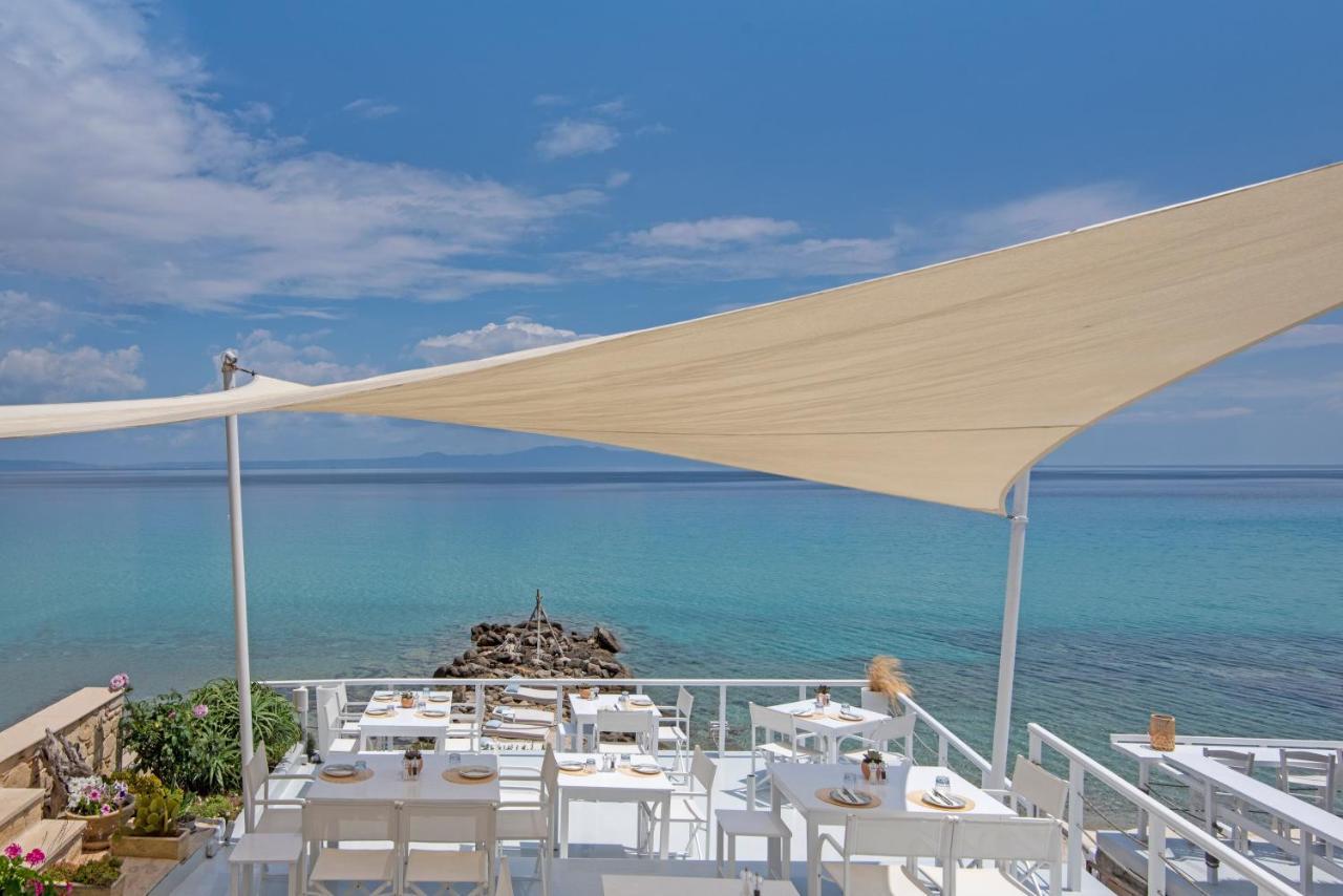 White Suites Resort Afytos Eksteriør billede